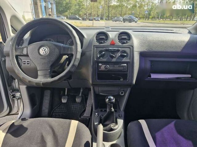 Фольксваген Кадди, объемом двигателя 1.6 л и пробегом 639 тыс. км за 5599 $, фото 15 на Automoto.ua