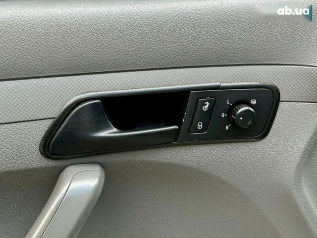 Фольксваген Кадди, объемом двигателя 2 л и пробегом 309 тыс. км за 7800 $, фото 23 на Automoto.ua