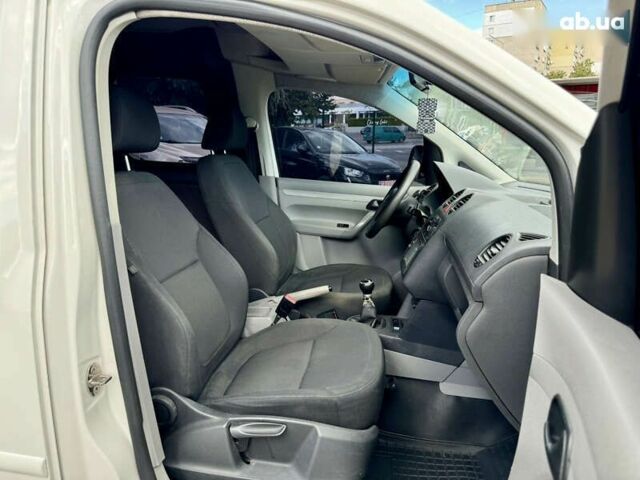 Фольксваген Кадди, объемом двигателя 2 л и пробегом 309 тыс. км за 7800 $, фото 1 на Automoto.ua