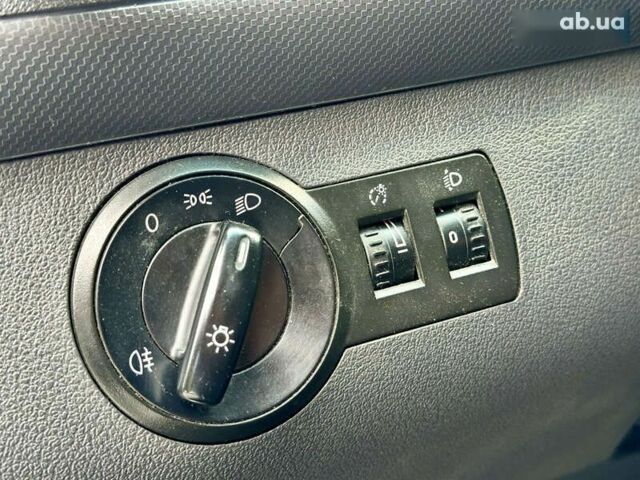 Фольксваген Кадди, объемом двигателя 2 л и пробегом 309 тыс. км за 7800 $, фото 24 на Automoto.ua