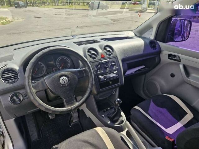 Фольксваген Кадди, объемом двигателя 1.6 л и пробегом 639 тыс. км за 5599 $, фото 14 на Automoto.ua