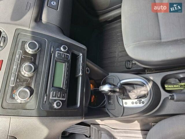 Фольксваген Кадді, об'ємом двигуна 1.6 л та пробігом 234 тис. км за 8300 $, фото 8 на Automoto.ua