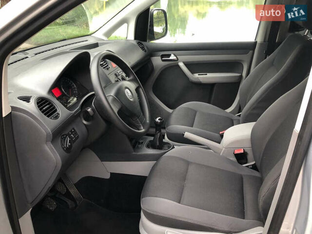 Фольксваген Кадди, объемом двигателя 0 л и пробегом 257 тыс. км за 8800 $, фото 27 на Automoto.ua