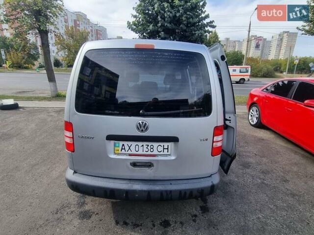 Фольксваген Кадди, объемом двигателя 1.6 л и пробегом 278 тыс. км за 10500 $, фото 8 на Automoto.ua