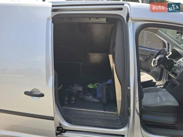 Фольксваген Кадді, об'ємом двигуна 1.6 л та пробігом 234 тис. км за 8300 $, фото 12 на Automoto.ua