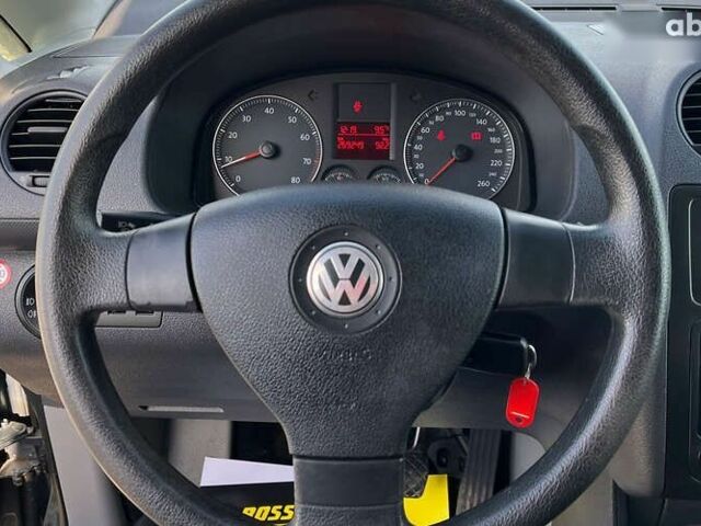 Фольксваген Кадди, объемом двигателя 1.6 л и пробегом 269 тыс. км за 8500 $, фото 10 на Automoto.ua