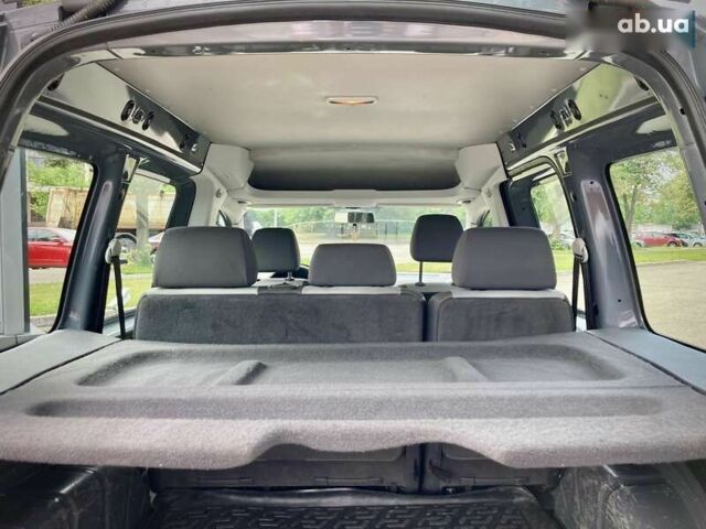 Фольксваген Кадди, объемом двигателя 1.6 л и пробегом 242 тыс. км за 8700 $, фото 13 на Automoto.ua