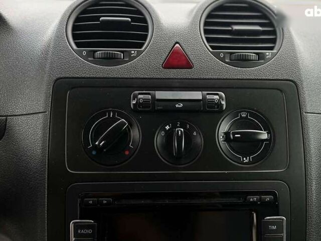 Фольксваген Кадди, объемом двигателя 1.6 л и пробегом 391 тыс. км за 7200 $, фото 18 на Automoto.ua