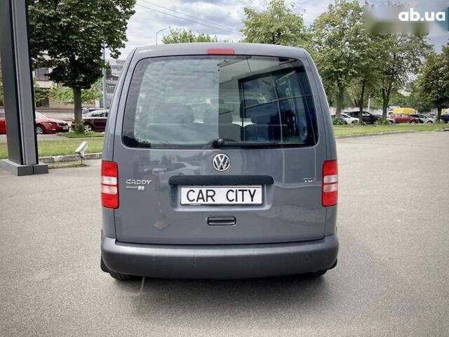Фольксваген Кадди, объемом двигателя 1.6 л и пробегом 242 тыс. км за 8700 $, фото 5 на Automoto.ua