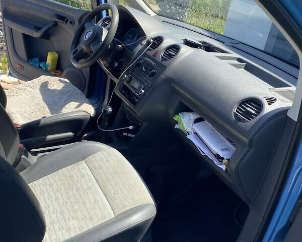 Фольксваген Кадди, объемом двигателя 1.6 л и пробегом 347 тыс. км за 7500 $, фото 16 на Automoto.ua