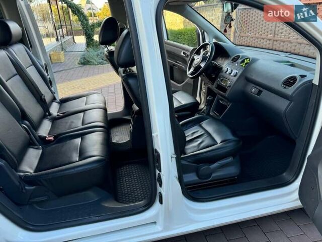 Фольксваген Кадди, объемом двигателя 1.6 л и пробегом 205 тыс. км за 9500 $, фото 3 на Automoto.ua