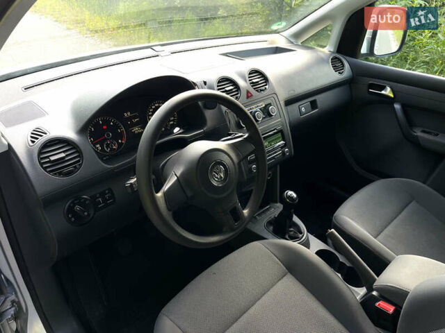 Фольксваген Кадді, об'ємом двигуна 1.6 л та пробігом 257 тис. км за 11200 $, фото 14 на Automoto.ua
