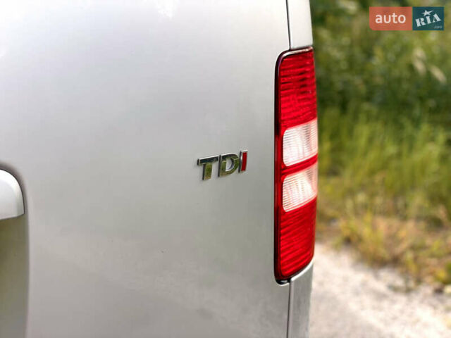 Фольксваген Кадді, об'ємом двигуна 1.6 л та пробігом 257 тис. км за 11200 $, фото 3 на Automoto.ua