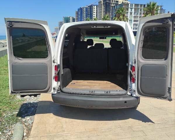 Фольксваген Кадді, об'ємом двигуна 1.9 л та пробігом 200 тис. км за 11000 $, фото 18 на Automoto.ua