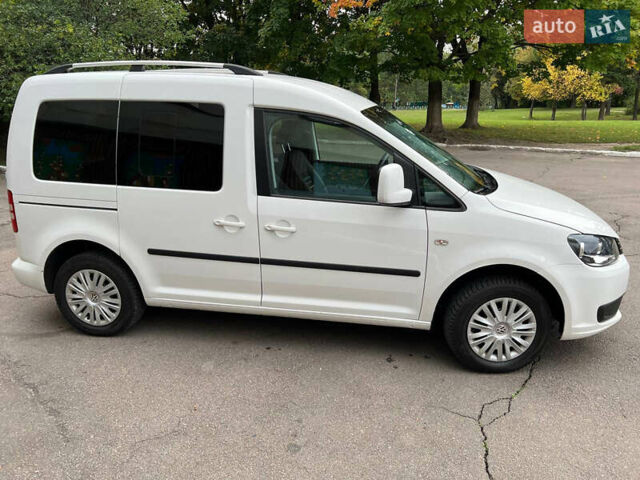 Фольксваген Кадди, объемом двигателя 1.6 л и пробегом 221 тыс. км за 9900 $, фото 12 на Automoto.ua