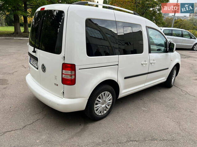 Фольксваген Кадди, объемом двигателя 1.6 л и пробегом 221 тыс. км за 9900 $, фото 2 на Automoto.ua