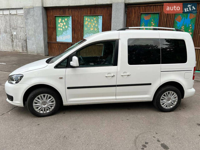 Фольксваген Кадди, объемом двигателя 1.6 л и пробегом 221 тыс. км за 9900 $, фото 3 на Automoto.ua
