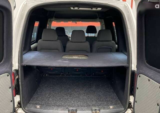 Фольксваген Кадди 2015 в Виннице на Automoto.ua Фольксваген Кадди, объемом двигателя 2 л и пробегом 142 тыс. км за 11700 $, фото 12 на Automoto.ua