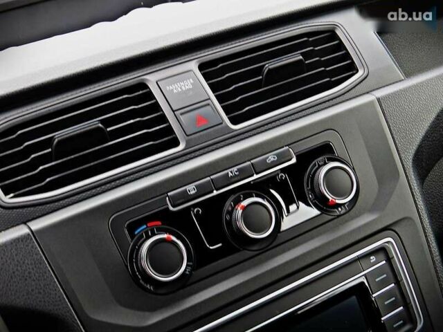 Фольксваген Кадди, объемом двигателя 2 л и пробегом 173 тыс. км за 13500 $, фото 10 на Automoto.ua