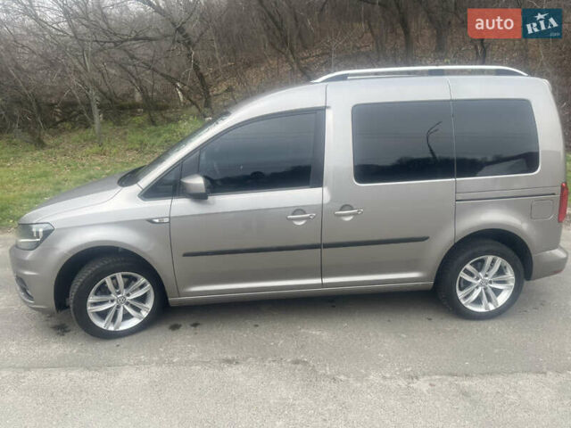Фольксваген Кадди, объемом двигателя 1.97 л и пробегом 183 тыс. км за 19700 $, фото 2 на Automoto.ua
