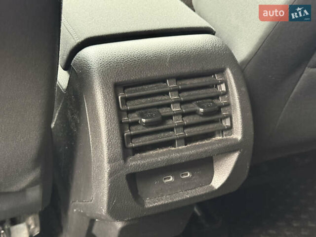 Фольксваген Кадди, объемом двигателя 2 л и пробегом 215 тыс. км за 25900 $, фото 37 на Automoto.ua