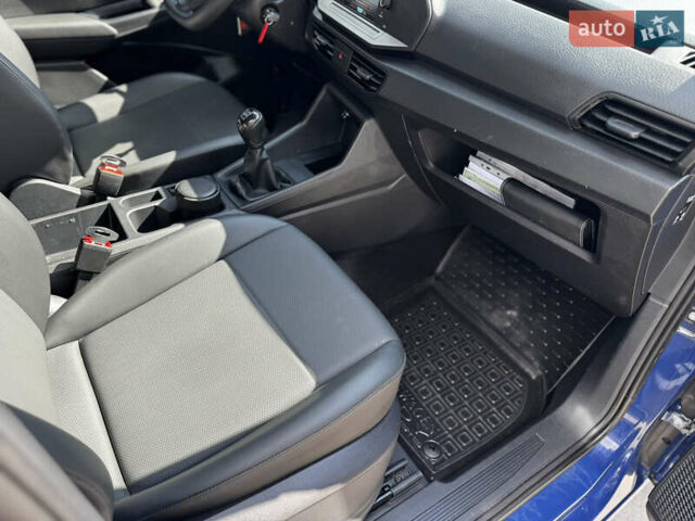 Фольксваген Кадди, объемом двигателя 1.97 л и пробегом 185 тыс. км за 18800 $, фото 3 на Automoto.ua