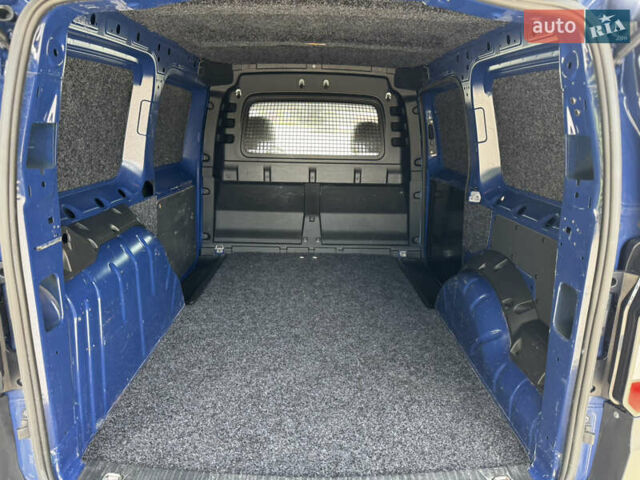 Фольксваген Кадди, объемом двигателя 1.97 л и пробегом 185 тыс. км за 18800 $, фото 7 на Automoto.ua