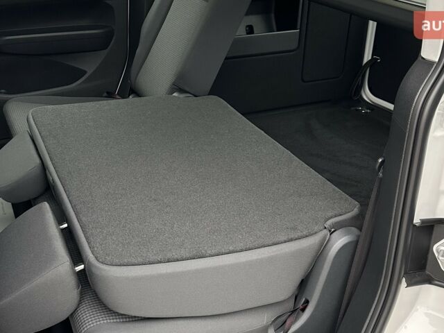 купити нове авто Фольксваген Кадді 2024 року від офіційного дилера Volkswagen Центр Фольксваген фото