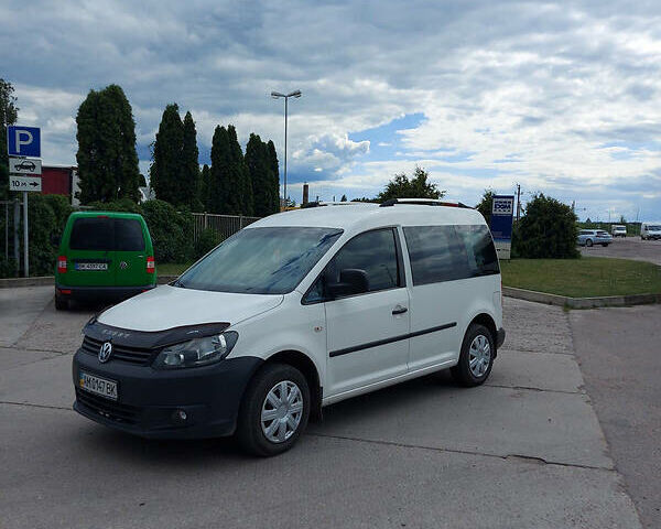 Білий Фольксваген Caddy пасс., об'ємом двигуна 1.6 л та пробігом 285 тис. км за 8700 $, фото 4 на Automoto.ua