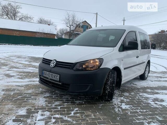 Білий Фольксваген Caddy пасс., об'ємом двигуна 1.2 л та пробігом 180 тис. км за 6900 $, фото 28 на Automoto.ua