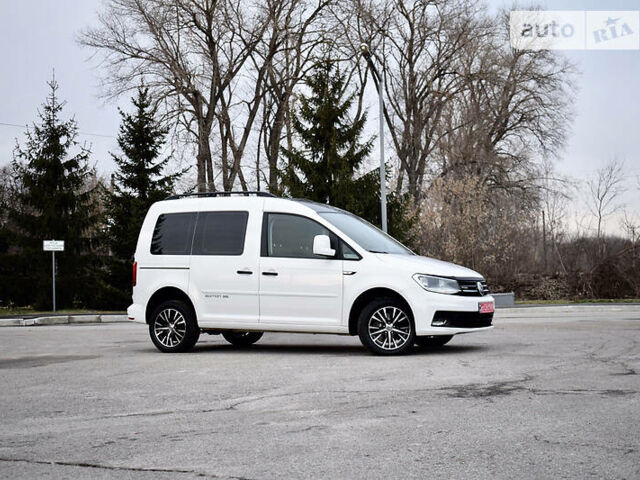 Білий Фольксваген Caddy пасс., об'ємом двигуна 2 л та пробігом 213 тис. км за 17200 $, фото 66 на Automoto.ua