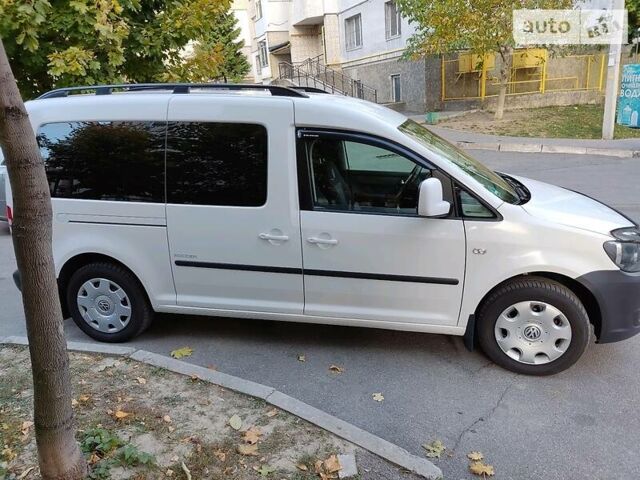 Білий Фольксваген Caddy пасс., об'ємом двигуна 2 л та пробігом 340 тис. км за 12500 $, фото 10 на Automoto.ua