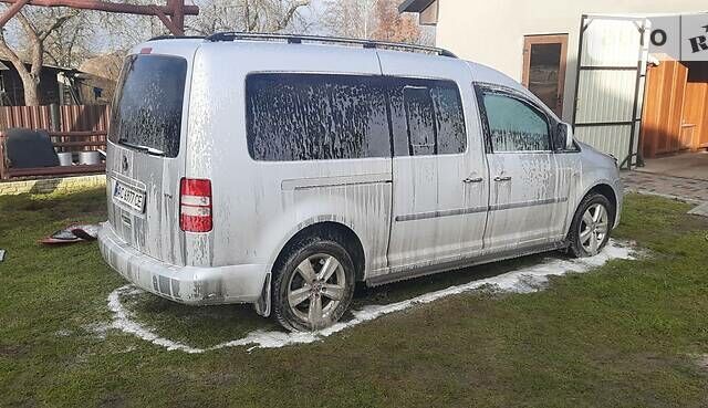 Сірий Фольксваген Caddy пасс., об'ємом двигуна 1.6 л та пробігом 174 тис. км за 12500 $, фото 31 на Automoto.ua