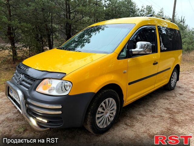 Желтый Фольксваген Кадди, объемом двигателя 2 л и пробегом 218 тыс. км за 5450 $, фото 7 на Automoto.ua