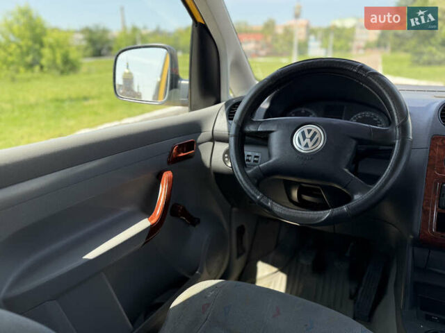 Желтый Фольксваген Кадди, объемом двигателя 1.9 л и пробегом 340 тыс. км за 4700 $, фото 47 на Automoto.ua
