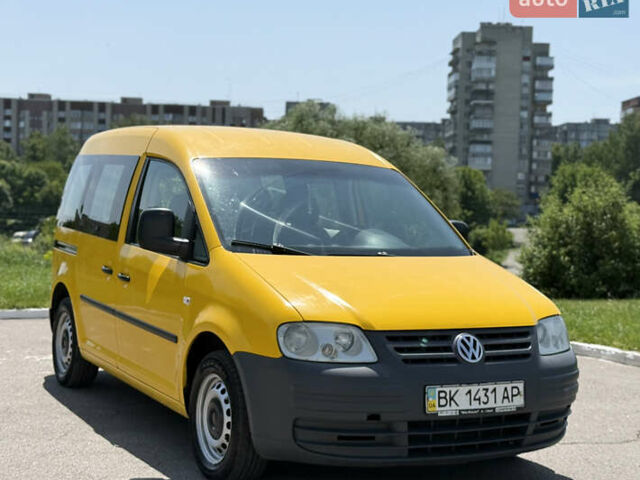 Желтый Фольксваген Кадди, объемом двигателя 1.9 л и пробегом 340 тыс. км за 4700 $, фото 1 на Automoto.ua