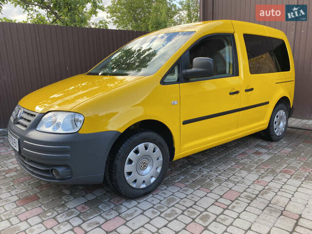 Желтый Фольксваген Кадди, объемом двигателя 1.97 л и пробегом 192 тыс. км за 5700 $, фото 16 на Automoto.ua