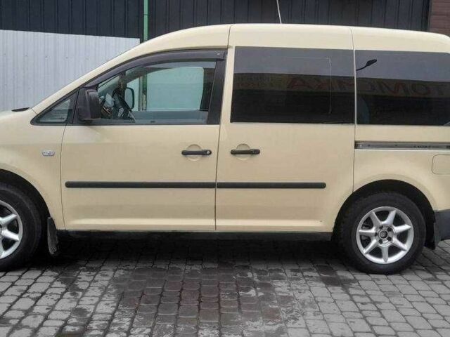 Фольксваген Кадди 2005 в Черкассах на Automoto.ua Желтый Фольксваген Кадди, объемом двигателя 1.9 л и пробегом 350 тыс. км за 5600 $, фото 1 на Automoto.ua