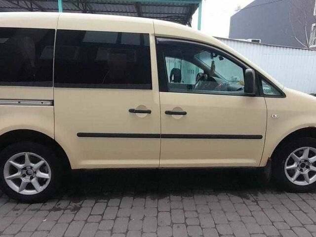 Фольксваген Кадди 2005 в Черкассах на Automoto.ua Желтый Фольксваген Кадди, объемом двигателя 1.9 л и пробегом 350 тыс. км за 5600 $, фото 2 на Automoto.ua