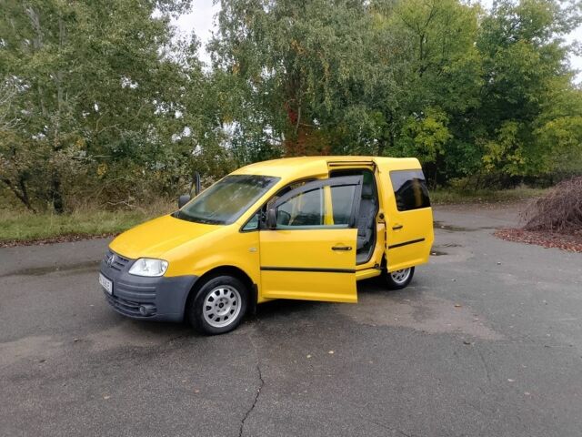 Желтый Фольксваген Кадди, объемом двигателя 2 л и пробегом 295 тыс. км за 4900 $, фото 17 на Automoto.ua