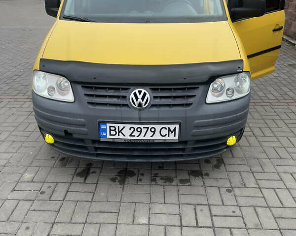 Желтый Фольксваген Кадди, объемом двигателя 1.9 л и пробегом 253 тыс. км за 6000 $, фото 20 на Automoto.ua