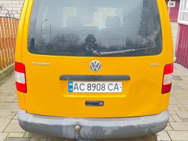 Желтый Фольксваген Кадди, объемом двигателя 1.9 л и пробегом 281 тыс. км за 5300 $, фото 2 на Automoto.ua