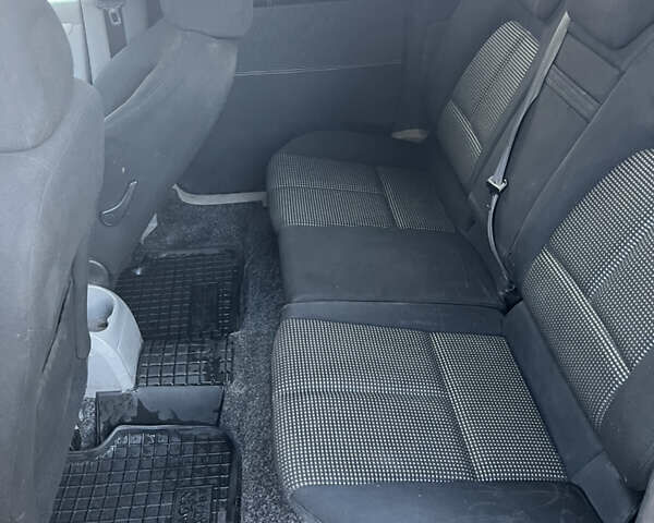 Жовтий Фольксваген Кадді, об'ємом двигуна 2 л та пробігом 213 тис. км за 5400 $, фото 2 на Automoto.ua