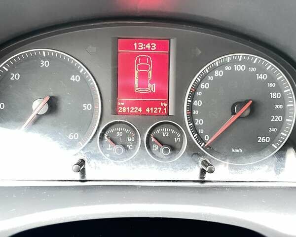 Желтый Фольксваген Кадди, объемом двигателя 1.9 л и пробегом 281 тыс. км за 5300 $, фото 9 на Automoto.ua