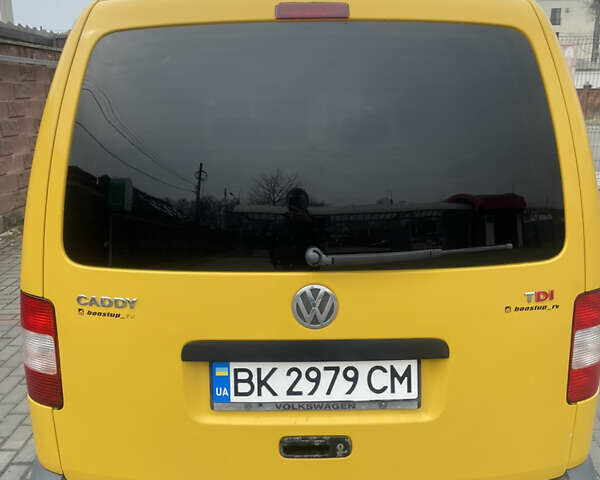 Желтый Фольксваген Кадди, объемом двигателя 1.9 л и пробегом 253 тыс. км за 6000 $, фото 5 на Automoto.ua