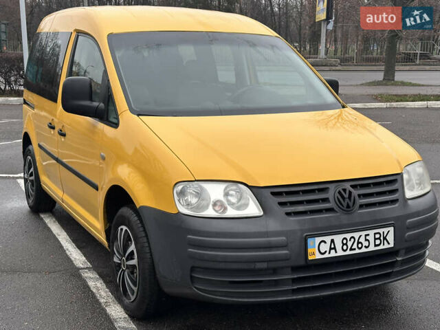 Жовтий Фольксваген Кадді, об'ємом двигуна 1.97 л та пробігом 252 тис. км за 4950 $, фото 2 на Automoto.ua