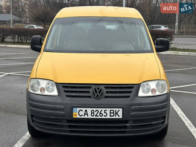 Жовтий Фольксваген Кадді, об'ємом двигуна 1.97 л та пробігом 252 тис. км за 4950 $, фото 1 на Automoto.ua