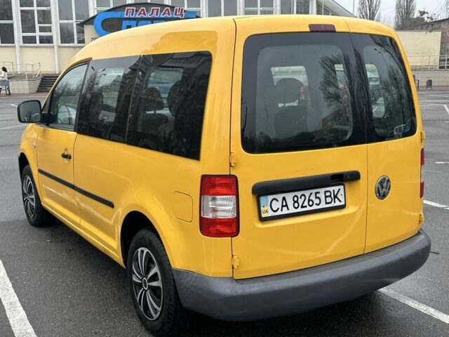 Желтый Фольксваген Кадди, объемом двигателя 2 л и пробегом 252 тыс. км за 4950 $, фото 8 на Automoto.ua