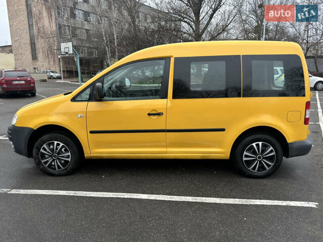 Жовтий Фольксваген Кадді, об'ємом двигуна 1.97 л та пробігом 252 тис. км за 4950 $, фото 10 на Automoto.ua