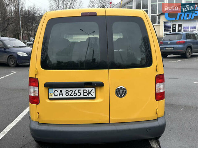 Жовтий Фольксваген Кадді, об'ємом двигуна 1.97 л та пробігом 252 тис. км за 4950 $, фото 7 на Automoto.ua